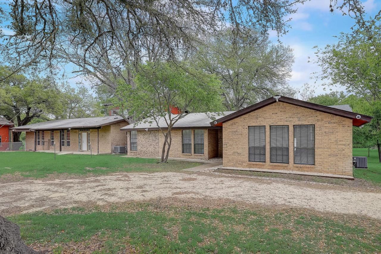 Dunlap Oasis Spacious 5Br 12Mi To Dt Austin Luaran gambar