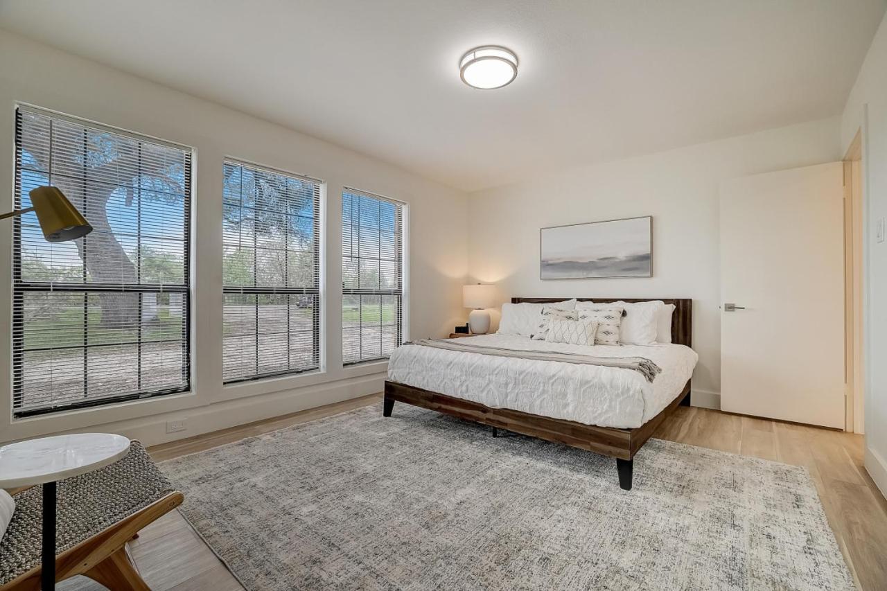 Dunlap Oasis Spacious 5Br 12Mi To Dt Austin Luaran gambar